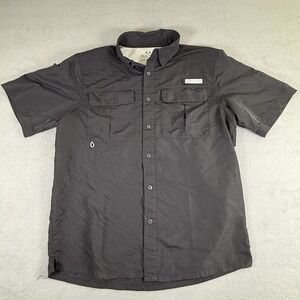 Real Tree Button Down Mens Medium Black Vented Short Sleeve Fishing Light Weight